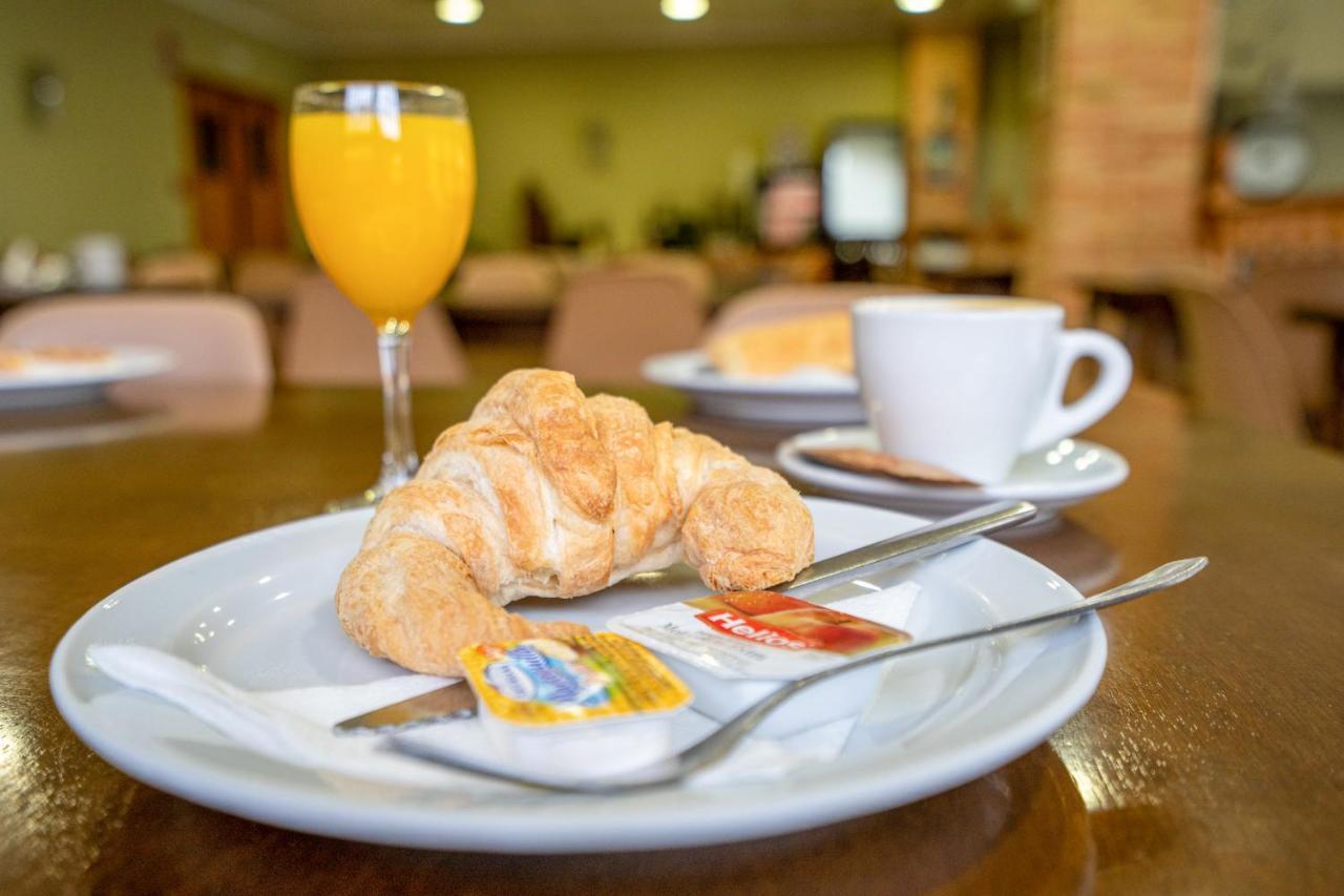 Los Narejos Hotel Los Alcazares Ngoại thất bức ảnh